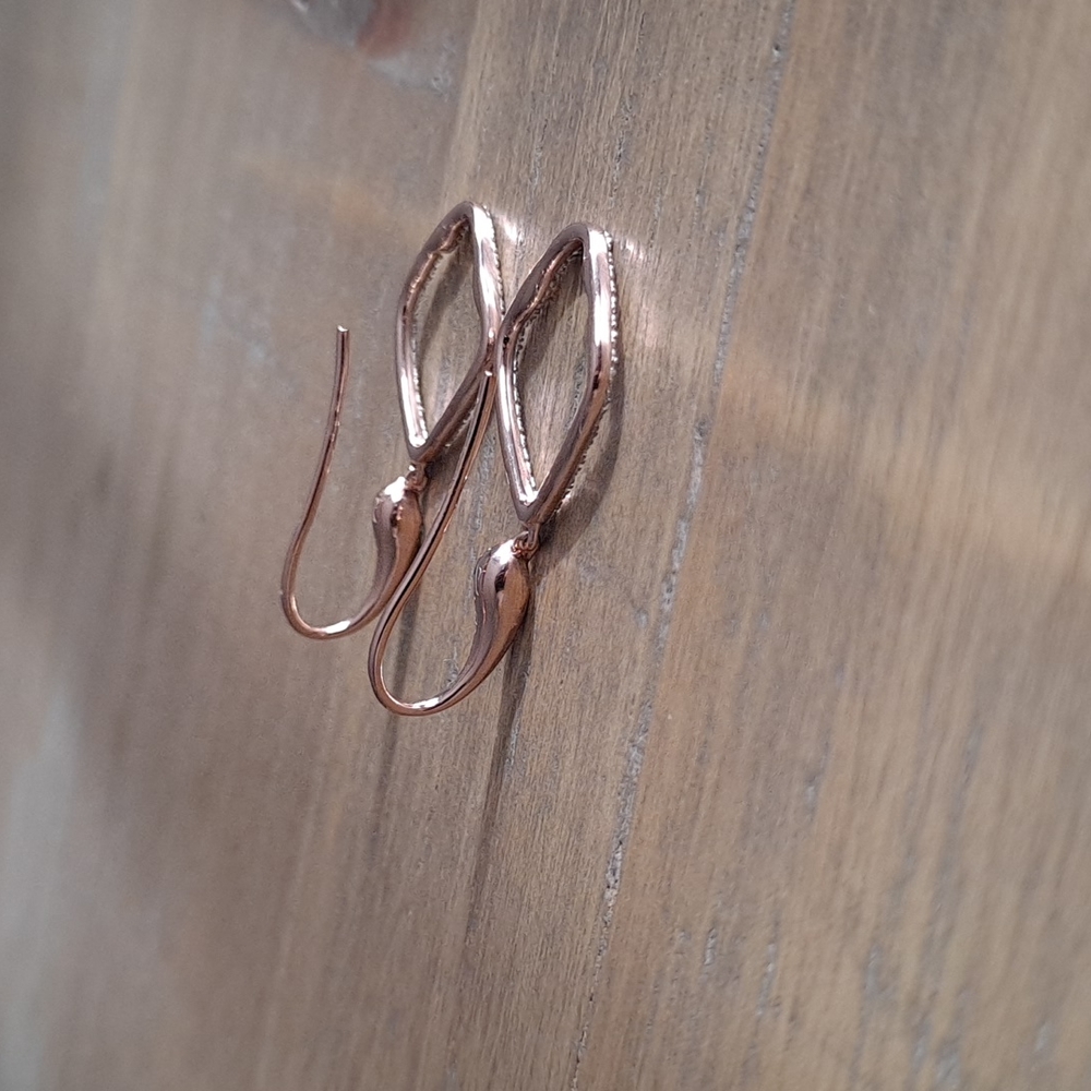 NWT Monica Vinader Riva Kite diamond hoop earrings - Picture 6 of 16